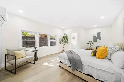 713 Flower Ave, Venice, CA 90291 - Photo 13