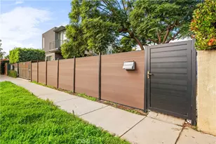 713 Flower Ave, Venice, CA 90291 - Photo 27