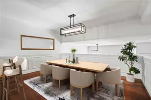 18409 Collins St, Tarzana, CA 91356 - Photo 3