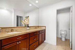 18409 Collins St, Tarzana, CA 91356 - Photo 27