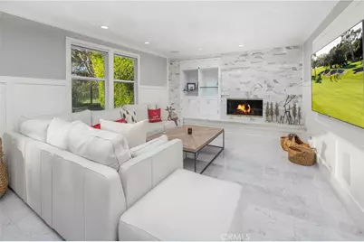 19531 Peninsula, Huntington Beach, CA 92648 - Photo 13