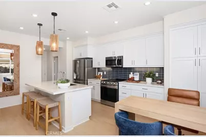 7014 Solara Way, Westminster, CA 92683 - Photo 9