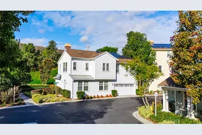 21 Thorp, Ladera Ranch, CA 92694 - Photo 3