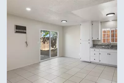16582 Batson Road, Victorville, CA 92395 - Photo 5