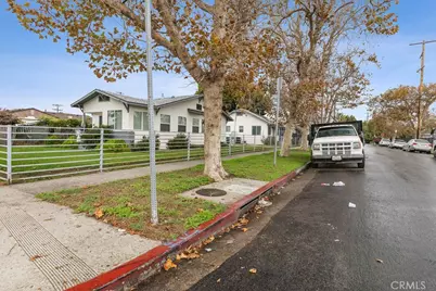 1301 W 60th Place, Los Angeles, CA 90044 - Photo 3