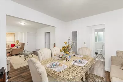 1301 W 60th Place, Los Angeles, CA 90044 - Photo 7