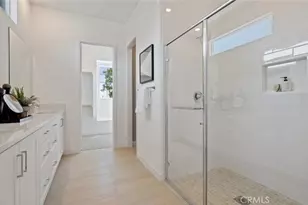 24507 Villa la Sombrilla, Valencia, CA 91354 - Photo 13