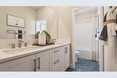 27423 Shining Willow Lane, Valencia, CA 91381 - Photo 17