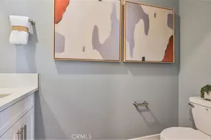 27423 Shining Willow Ln, Valencia, CA 91381 - Photo 7