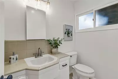 8308 Zelzah, Northridge, CA 91325 - Photo 21