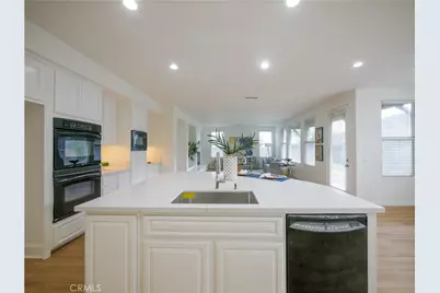 7725 Lady Banks, Corona, CA 92883 - Photo 9