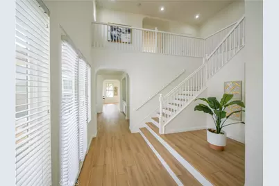 7725 Lady Banks, Corona, CA 92883 - Photo 5