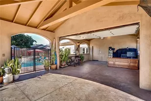 5162 Edinger, Huntington Beach, CA 92649 - Photo 33