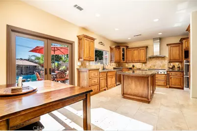 5162 Edinger, Huntington Beach, CA 92649 - Photo 17