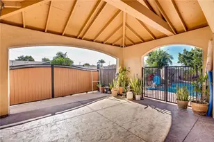 5162 Edinger, Huntington Beach, CA 92649 - Photo 31