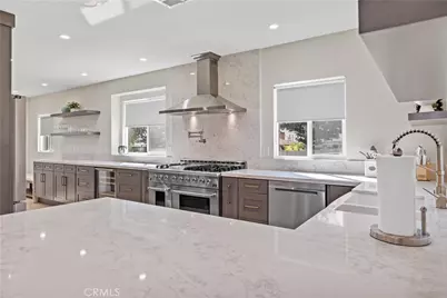 12426 Idaho Avenue, Los Angeles, CA 90025 - Photo 13