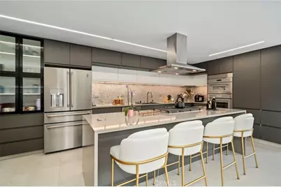 985 Begonia Avenue, Costa Mesa, CA 92626 - Photo 13