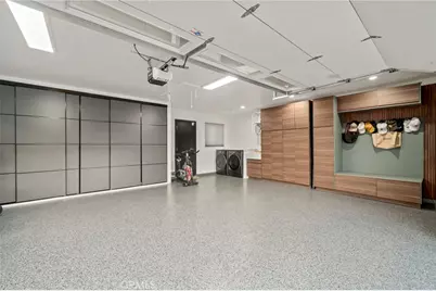 985 Begonia Avenue, Costa Mesa, CA 92626 - Photo 33