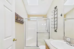 20701 Beach Blvd, Huntington Beach, CA 92648 - Photo 19