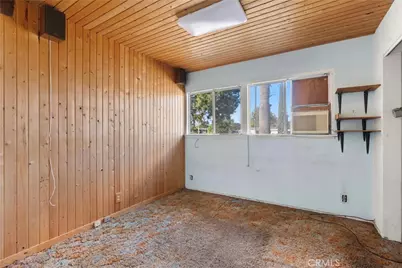 18928 Victory Boulevard, Tarzana, CA 91335 - Photo 17