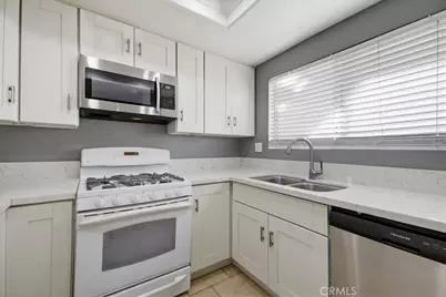 26871 Sapphire, Mission Viejo, CA 92691 - Photo 15