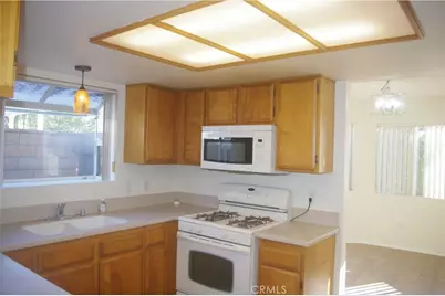 421 S Flower Avenue #A, Brea, CA 92821 - Photo 15