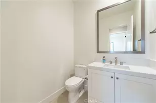 457 Treeline, Irvine, CA 92602 - Photo 5