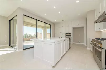 457 Treeline, Irvine, CA 92602 - Photo 17