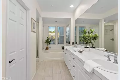 26 Passaflora Ln, Ladera Ranch, CA 92694 - Photo 15