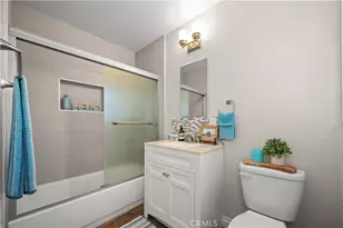 5082 Edinger, Huntington Beach, CA 92649 - Photo 25