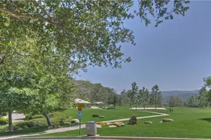 2 Oak Ridge, Aliso Viejo, CA 92656 - Photo 29