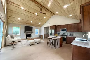 810 Villa Grove Ave, Big Bear City, CA 92314 - Photo 7