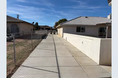 7413 Montrose, Hesperia, CA 92345 - Photo 17