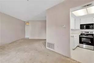 19111 Palo Verde Dr, Apple Valley, CA 92308 - Photo 7
