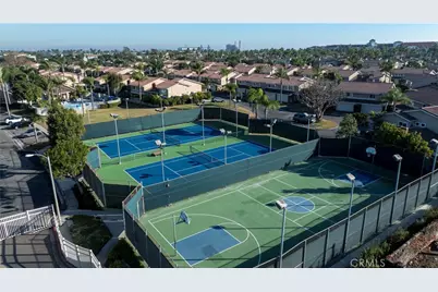 21066 Poolside, Huntington Beach, CA 92648 - Photo 27