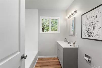 110 W Montrose, Hemet, CA 92543 - Photo 11