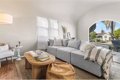 2056 W 70th, Los Angeles, CA 90047 - Photo 3