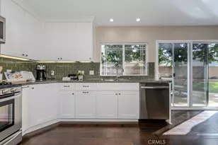 19542 Drybrook Ln, Huntington Beach, CA 92646 - Photo 17