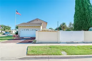 11662 Pickett Ln, Garden Grove, CA 92840 - Photo 11