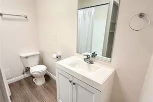 1109 E 1st, Long Beach, CA 90802 - Photo 11