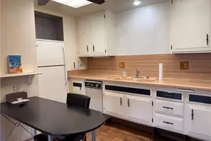 1321 Prestwick Rd, Seal Beach, CA 90740 - Photo 17