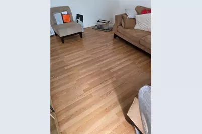647 W Century, Los Angeles, CA 90044 - Photo 11
