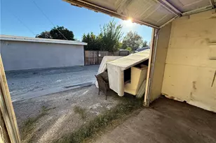 13836 Community St, Panorama City, CA 91402 - Photo 29