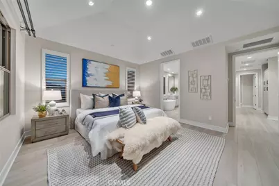 100 Albero, Irvine, CA 92602 - Photo 23