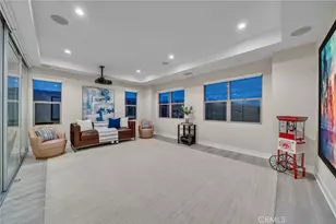 100 Albero, Irvine, CA 92602 - Photo 19