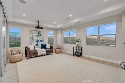 100 Albero, Irvine, CA 92602 - Photo 21