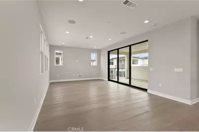 204 Stage, Irvine, CA 92618 - Photo 9