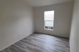 840 E Foothill Blvd, Azusa, CA 91702 - Photo 17