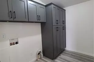 840 E Foothill Blvd, Azusa, CA 91702 - Photo 25