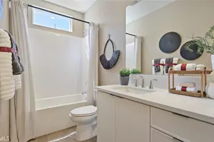 300 Junco, Irvine, CA 92618 - Photo 17